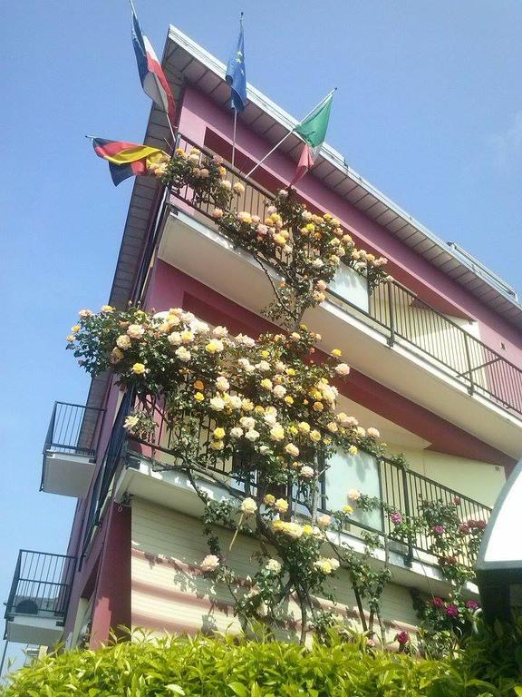 Hotel Renato سستو سان جوفاني المظهر الخارجي الصورة